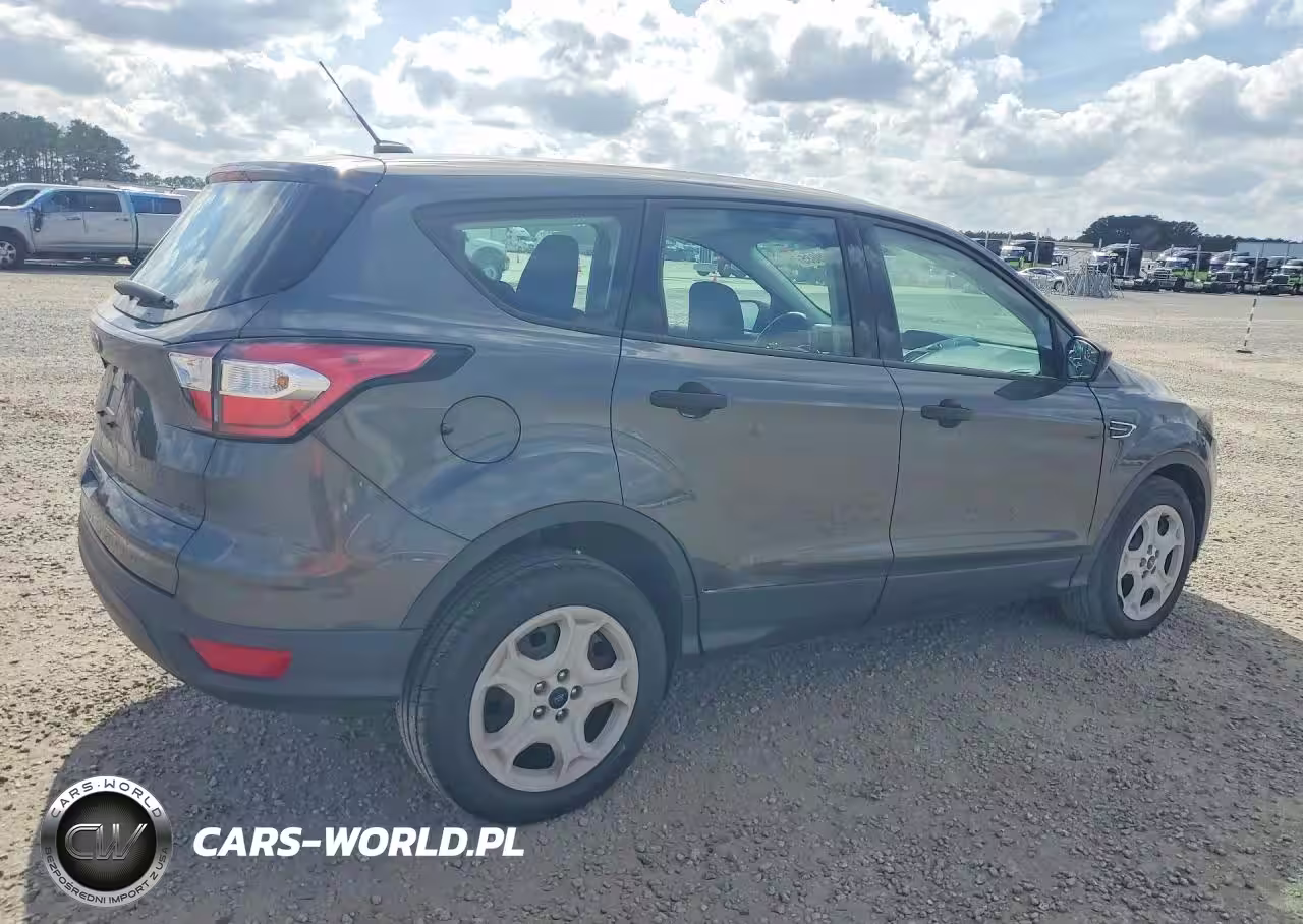 2018 Ford Escape S VIN:1FMCU0F77JUB58508 - 3