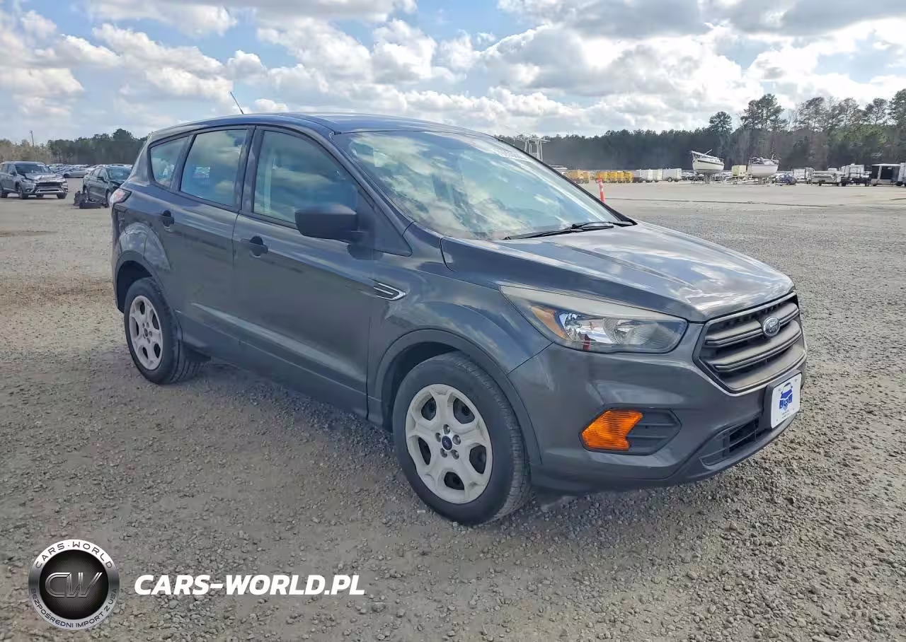 2018 Ford Escape S VIN:1FMCU0F77JUB58508 - 4