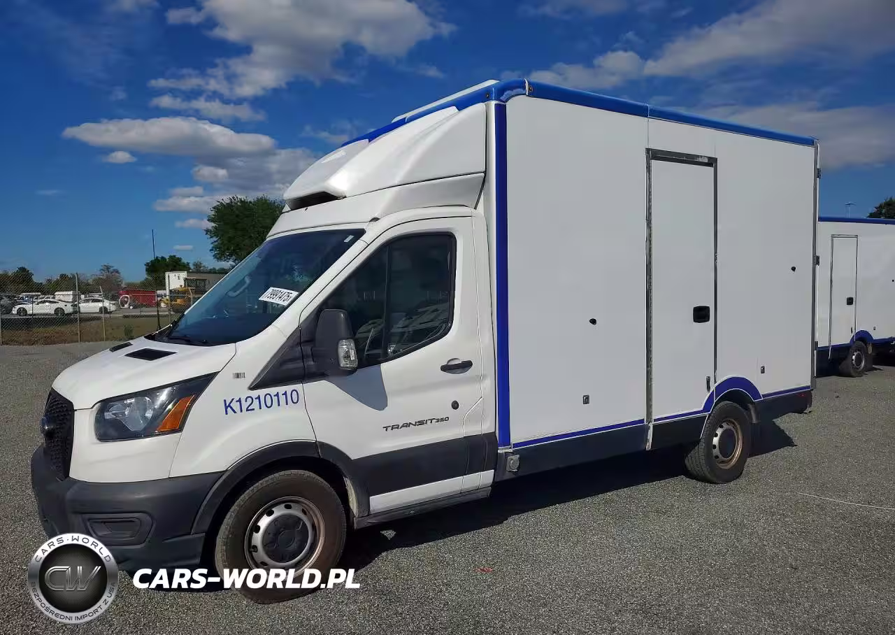 2021 Ford Transit Delivery Truck