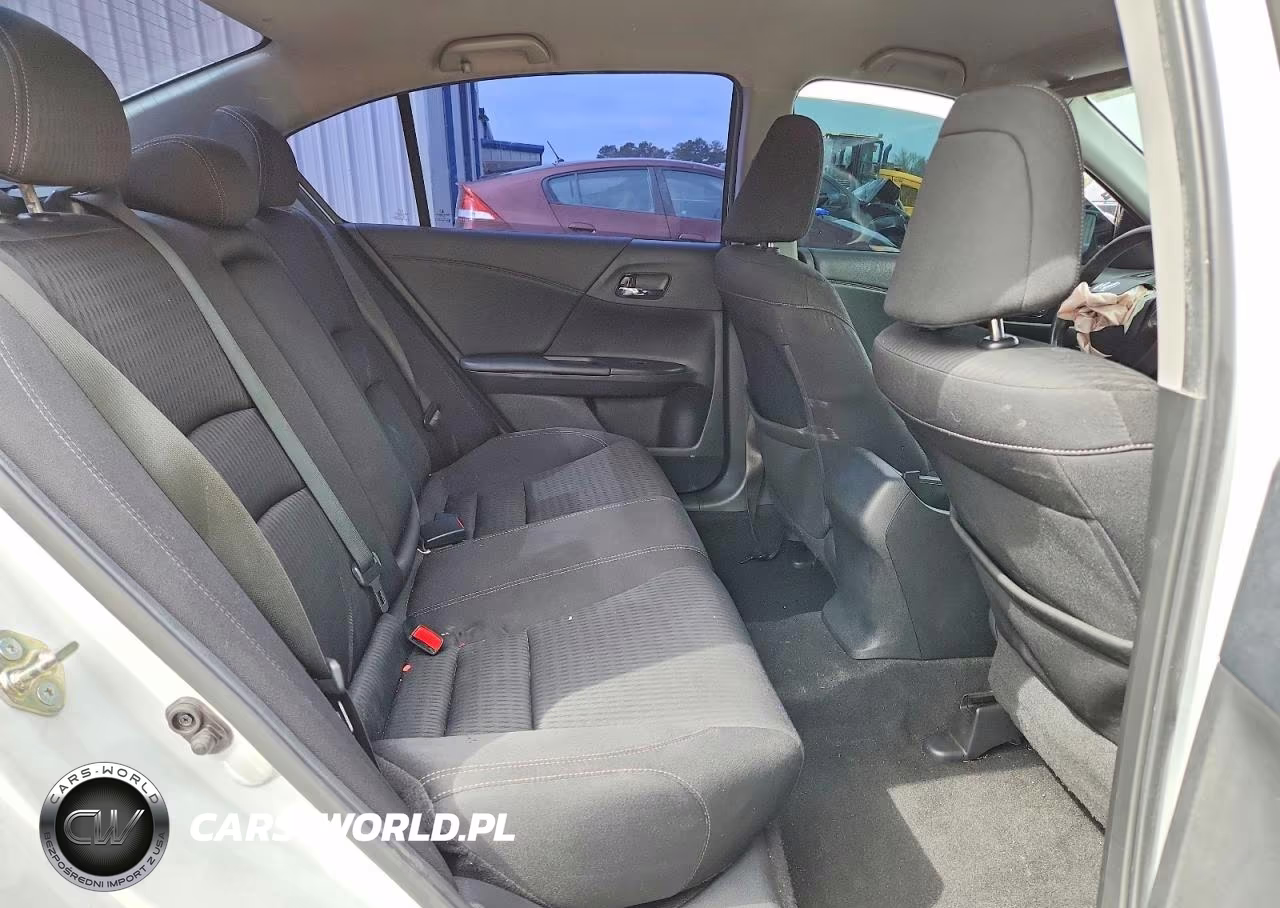 2015 Honda Accord Sport VIN:1HGCR2F52FA136443 - 10