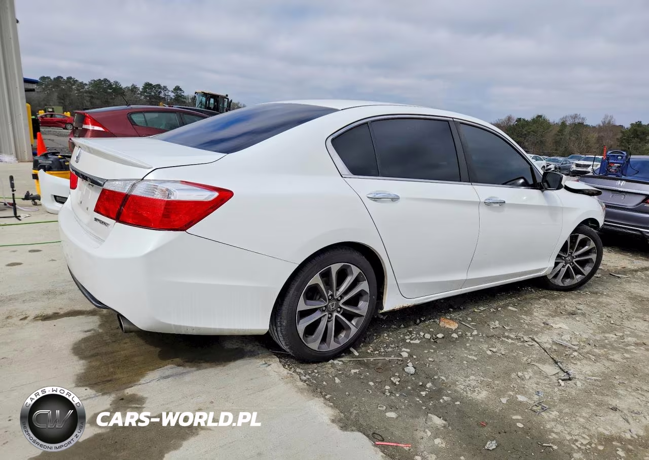 2015 Honda Accord Sport VIN:1HGCR2F52FA136443 - 3
