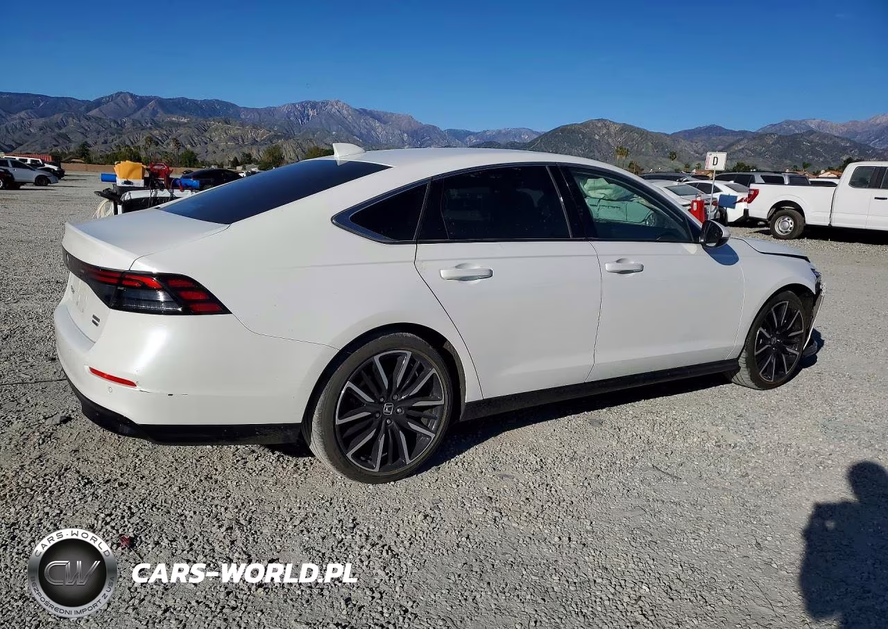 2024 Honda Accord Touring Hybrid VIN:1HGCY2F89RA046174 - 3