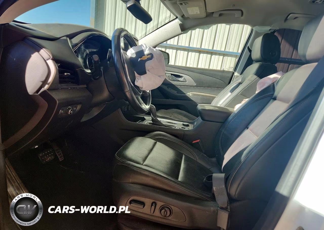 2019 Chevrolet Traverse Lt VIN:1GNEVHKW5KJ238101 - 7