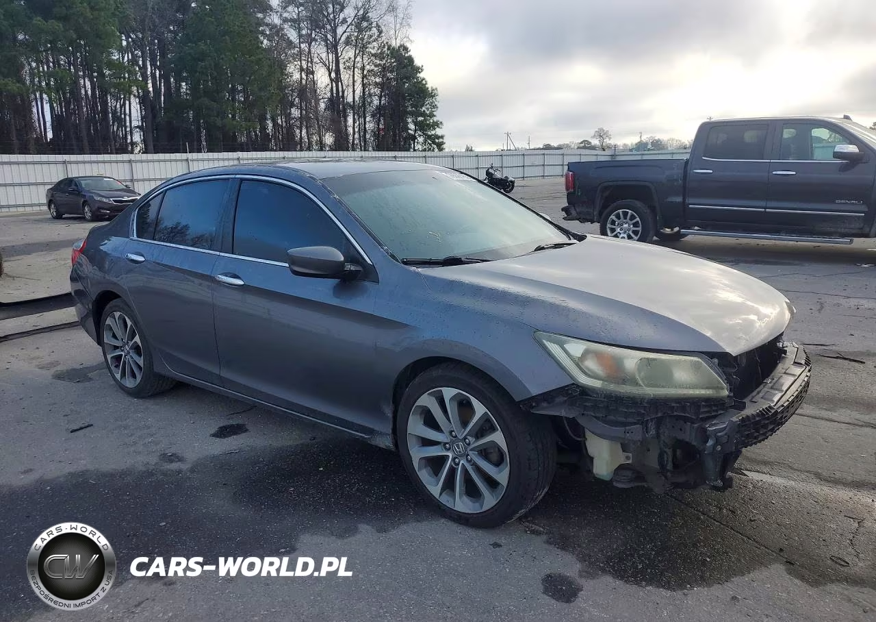 2014 Honda Accord Sport VIN:1HGCR2F53EA104745 - 4