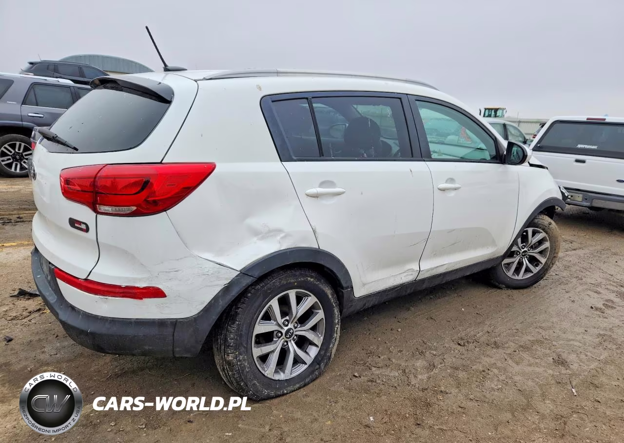 2016 Kia Sportage Lx VIN:KNDPB3AC2G7830239 - 3