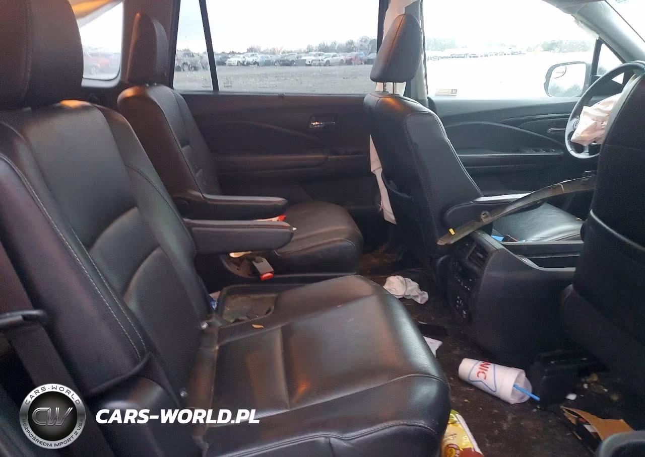 2018 Honda Pilot Elite VIN:5FNYF6H0XJB009915 - 11