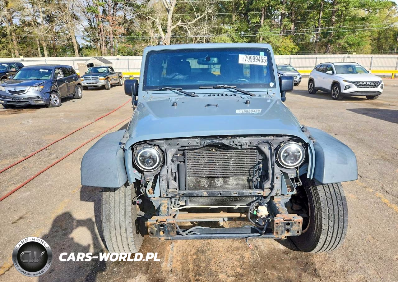 2015 Jeep Wrangler Unlimited Sport VIN:1C4BJWDG9FL538171 - 5