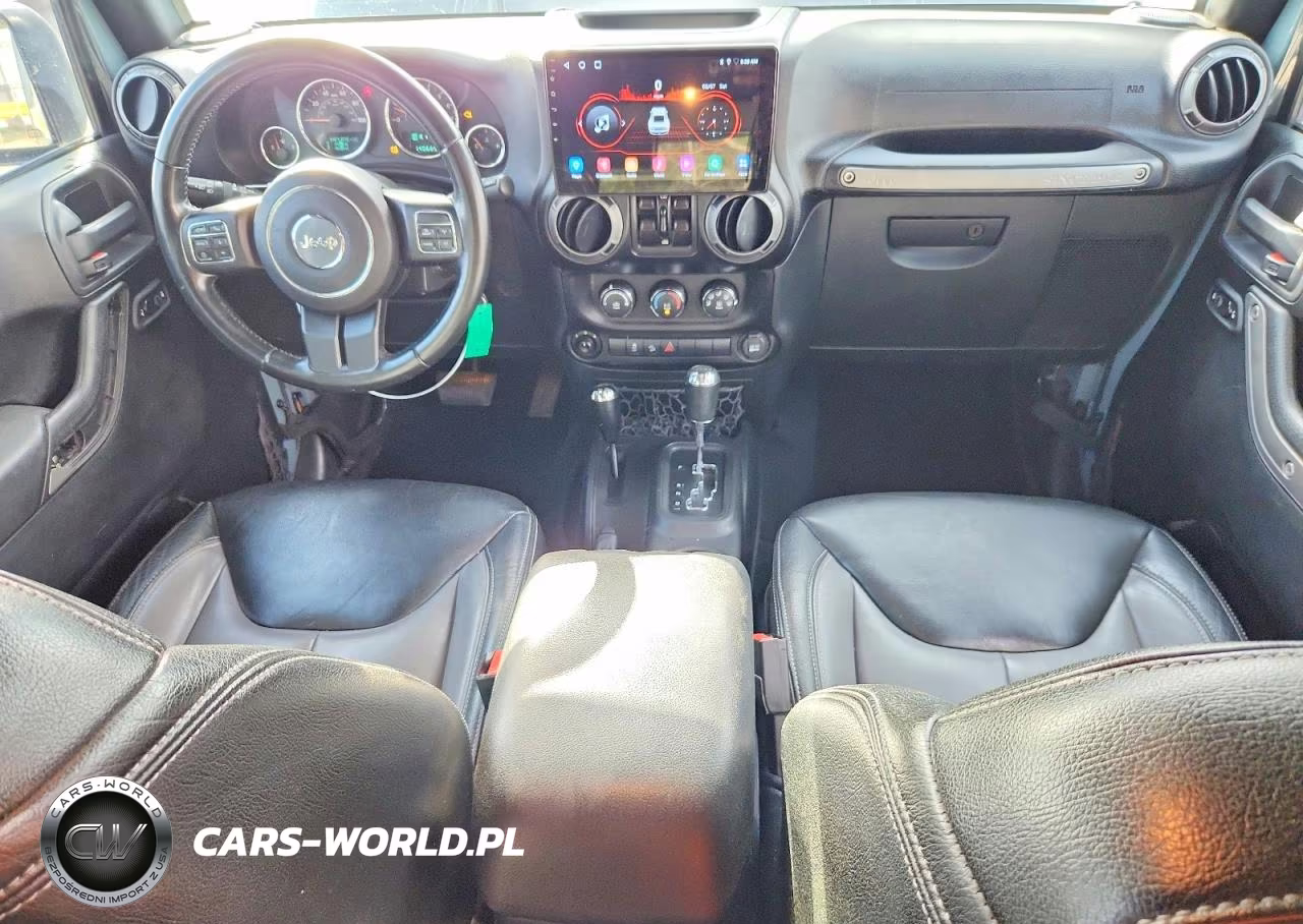 2015 Jeep Wrangler Unlimited Sport VIN:1C4BJWDG9FL538171 - 8
