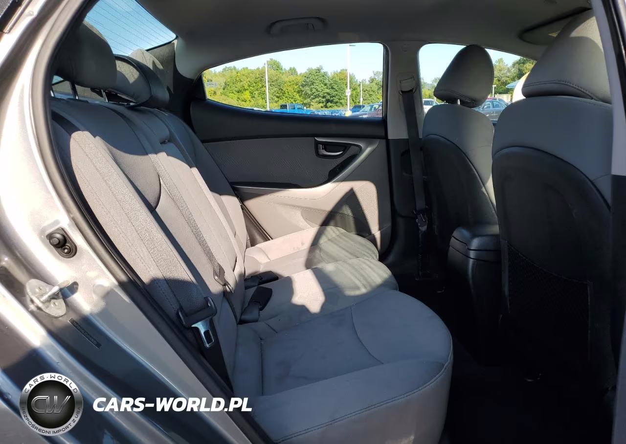 2012 Hyundai Elantra Gls VIN:5NPDH4AE2CH148685 - 10