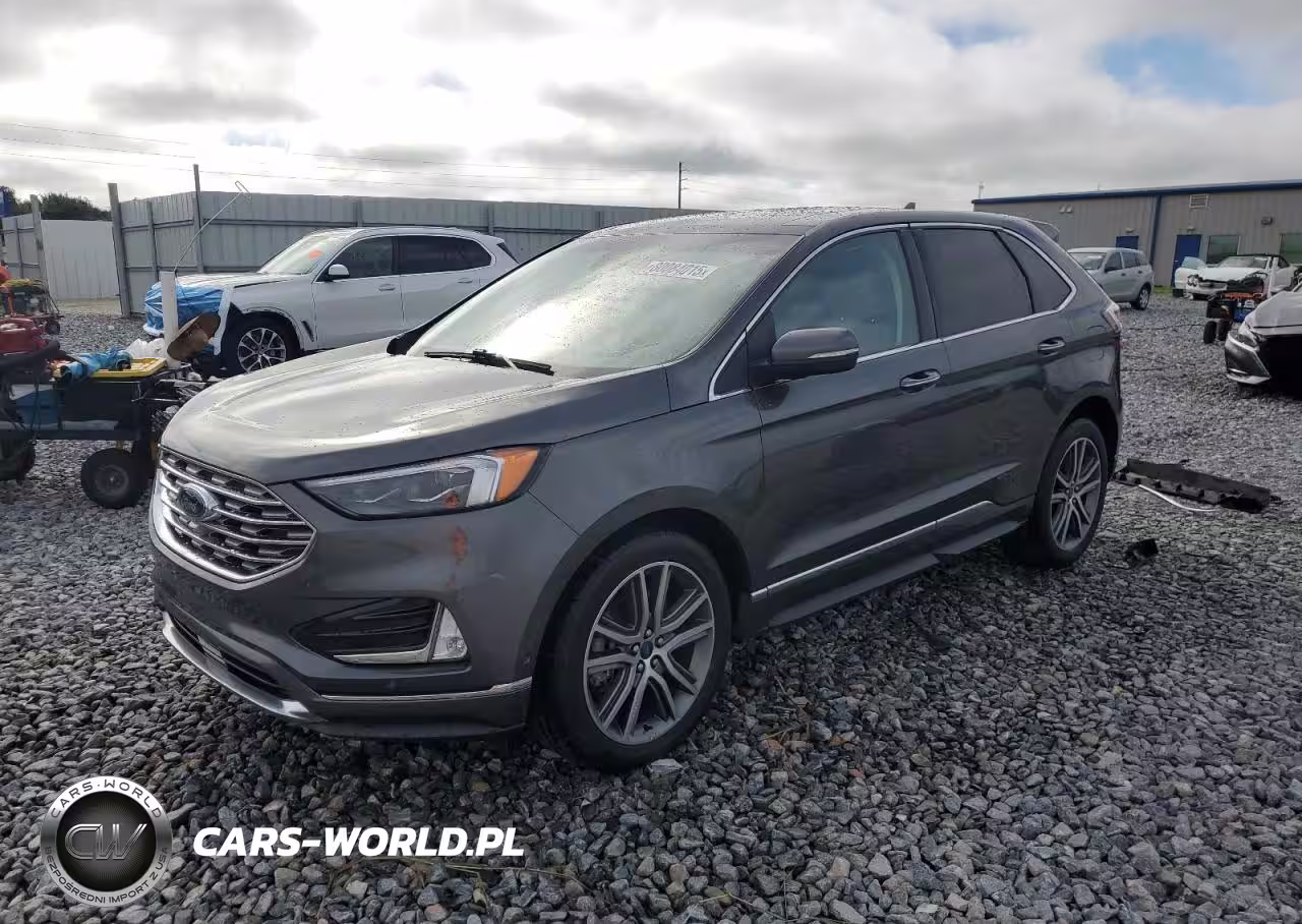 2019 Ford Edge Titanium