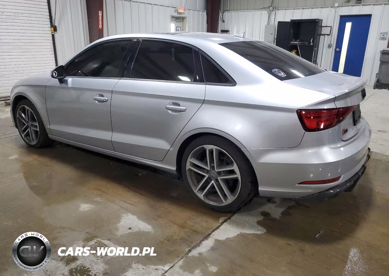 2018 Audi A3 Premium VIN:WAUB8GFF9J1021895 - 2