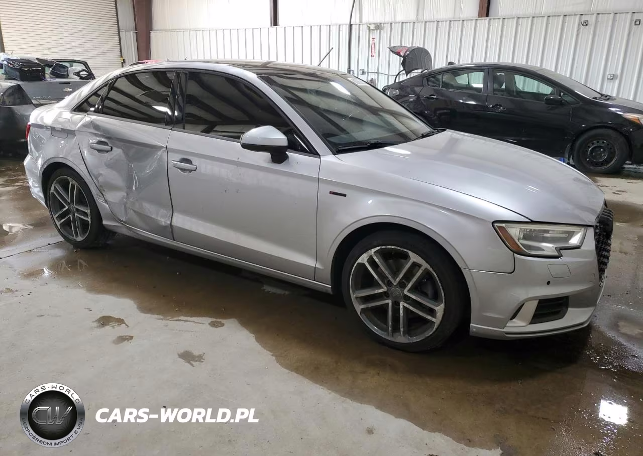 2018 Audi A3 Premium VIN:WAUB8GFF9J1021895 - 4
