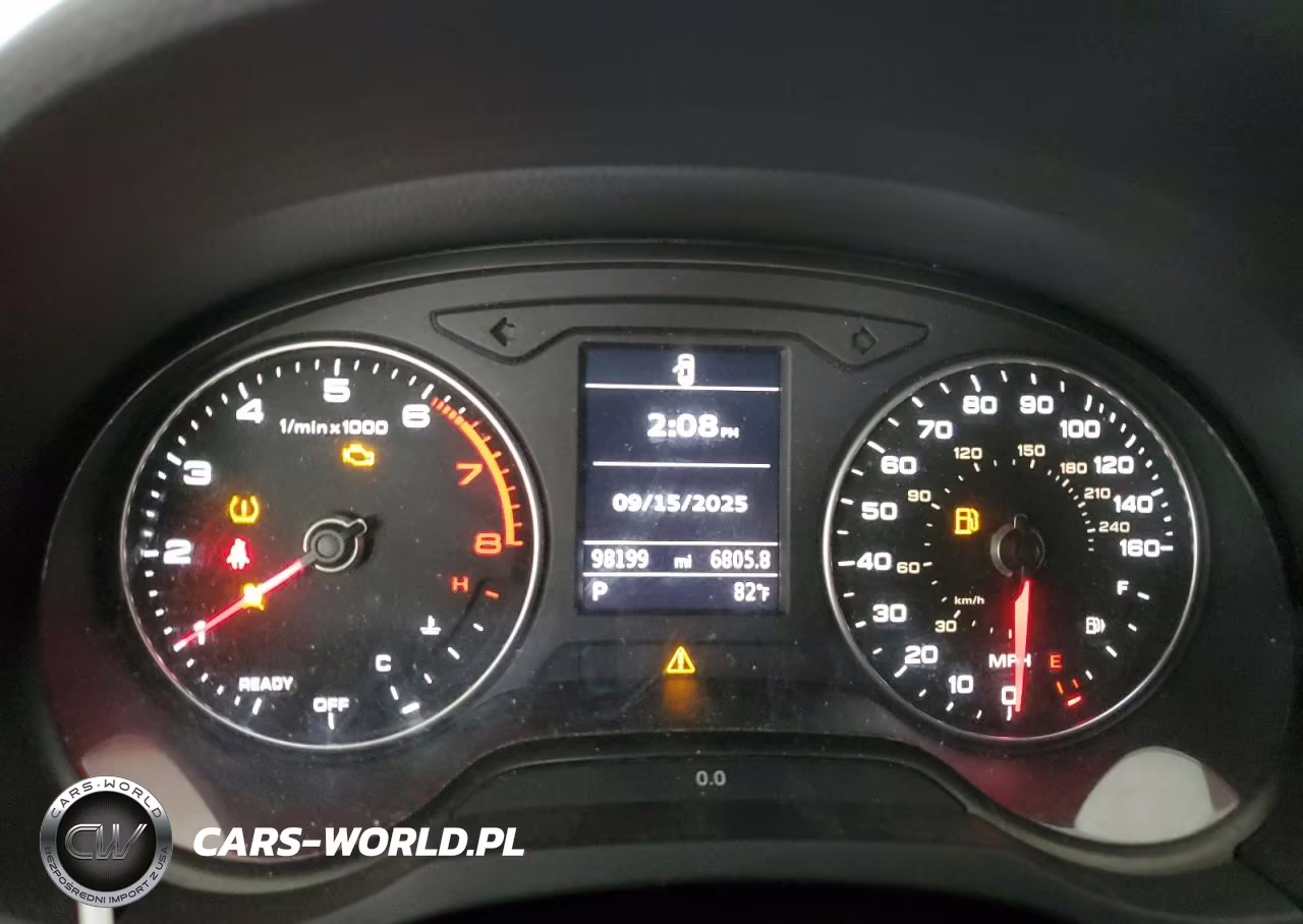 2018 Audi A3 Premium VIN:WAUB8GFF9J1021895 - 9