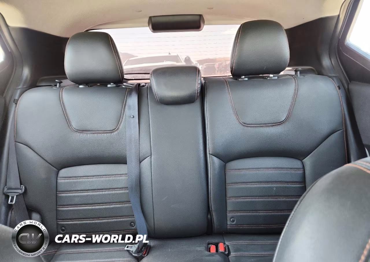 2019 Nissan Kicks Sr VIN:3N1CP5CU7KL499831 - 10