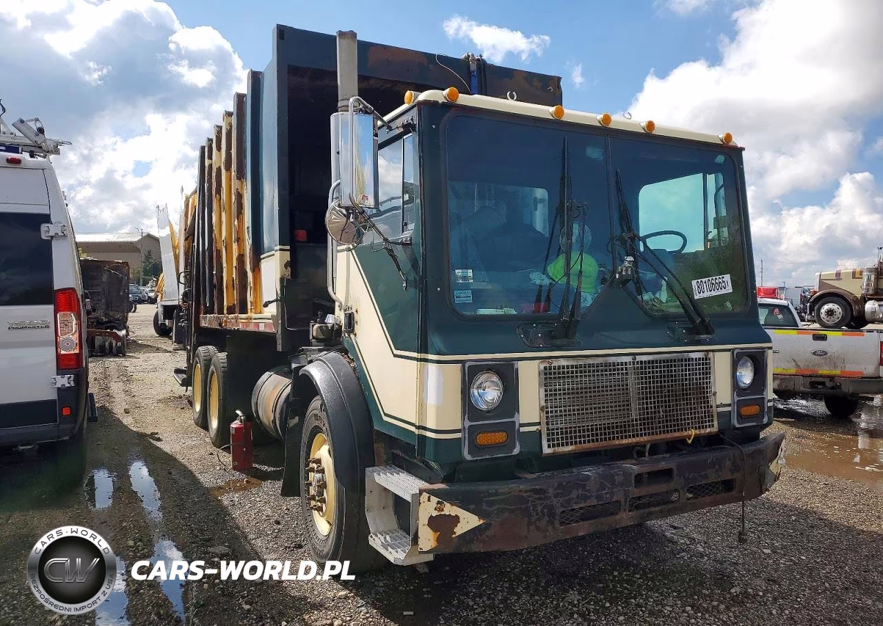 1991 Mack Mr600 Refuse Truck