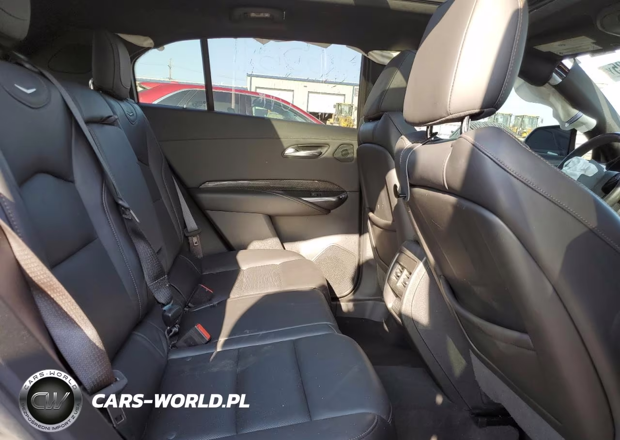 2019 Cadillac Xt4 Sport VIN:1GYFZFR42KF103746 - 11