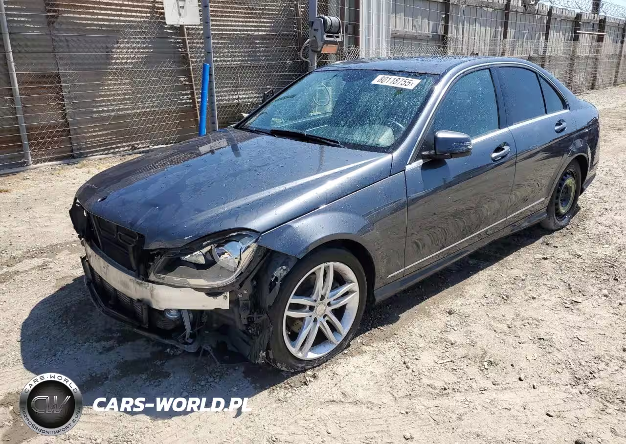 2014 Mercedes-Benz C 250