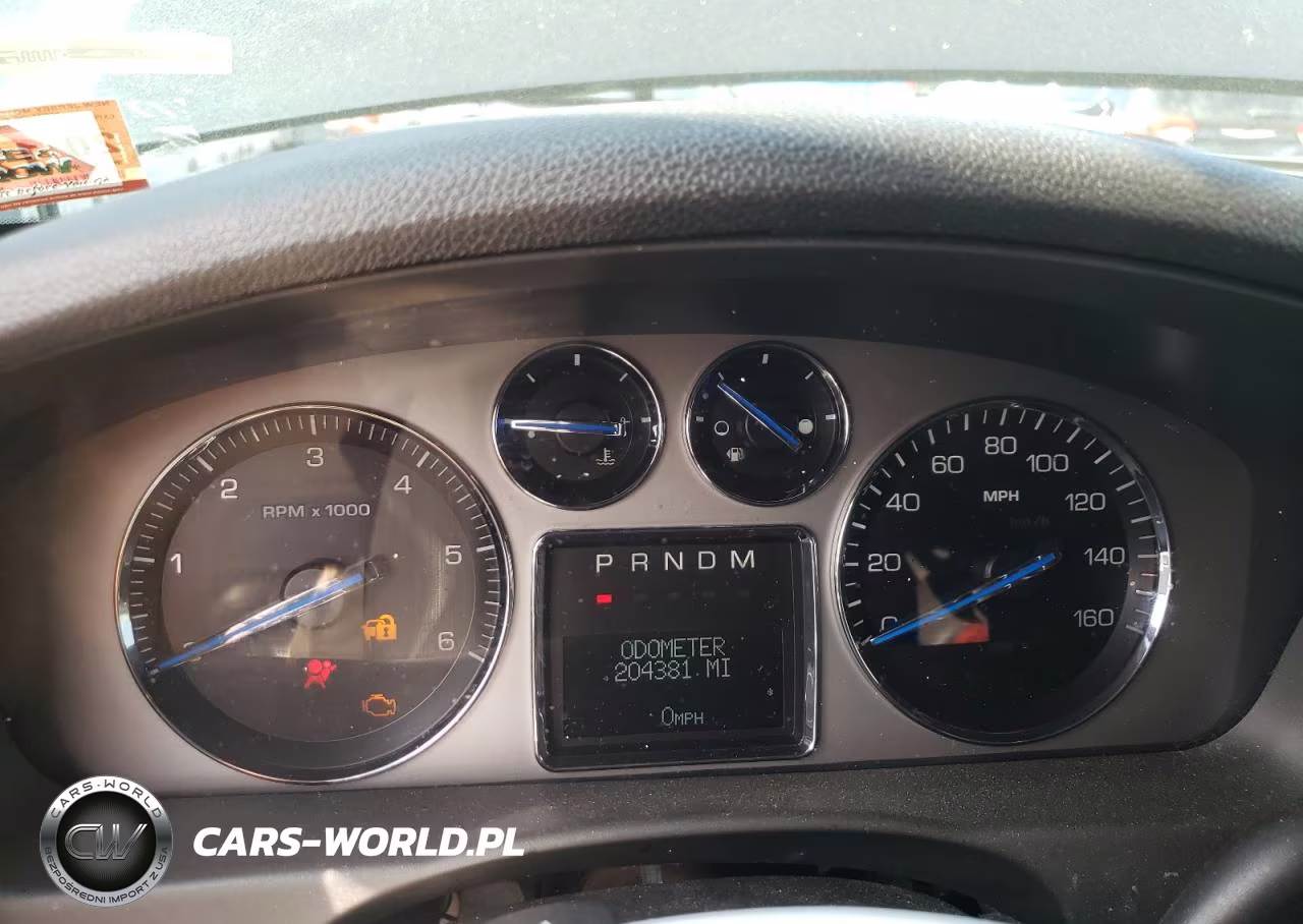 2008 Cadillac Escalade Luxury VIN:1GYFK63858R130592 - 9