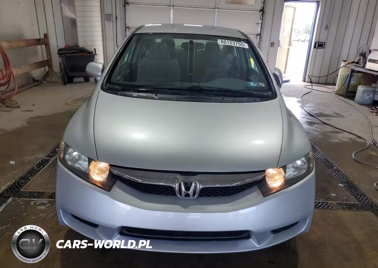 2011 Honda Civic Lx VIN:2HGFA1F52BH307475 - 5