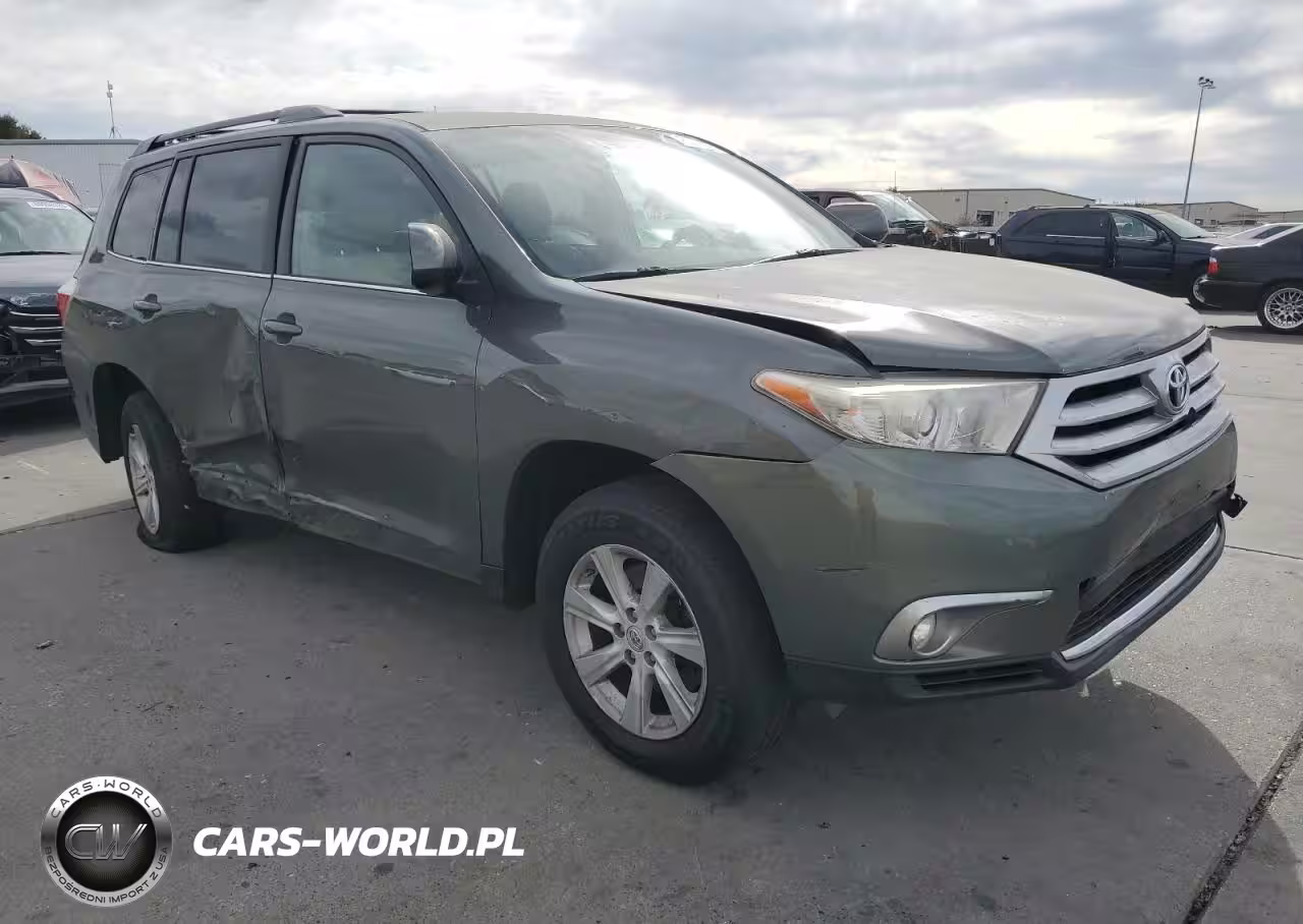 2013 Toyota Highlander Base VIN:5TDZK3EH6DS115061 - 4