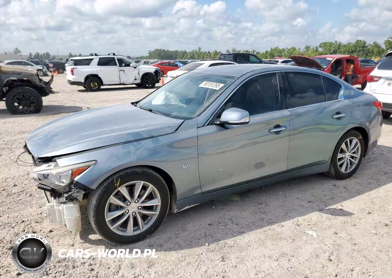 2017 Infiniti Q50 Premium