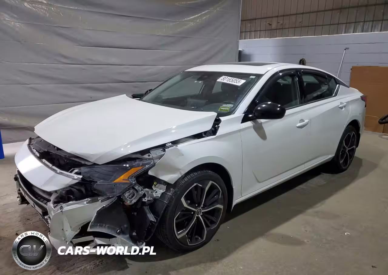 2023 Nissan Altima Sr