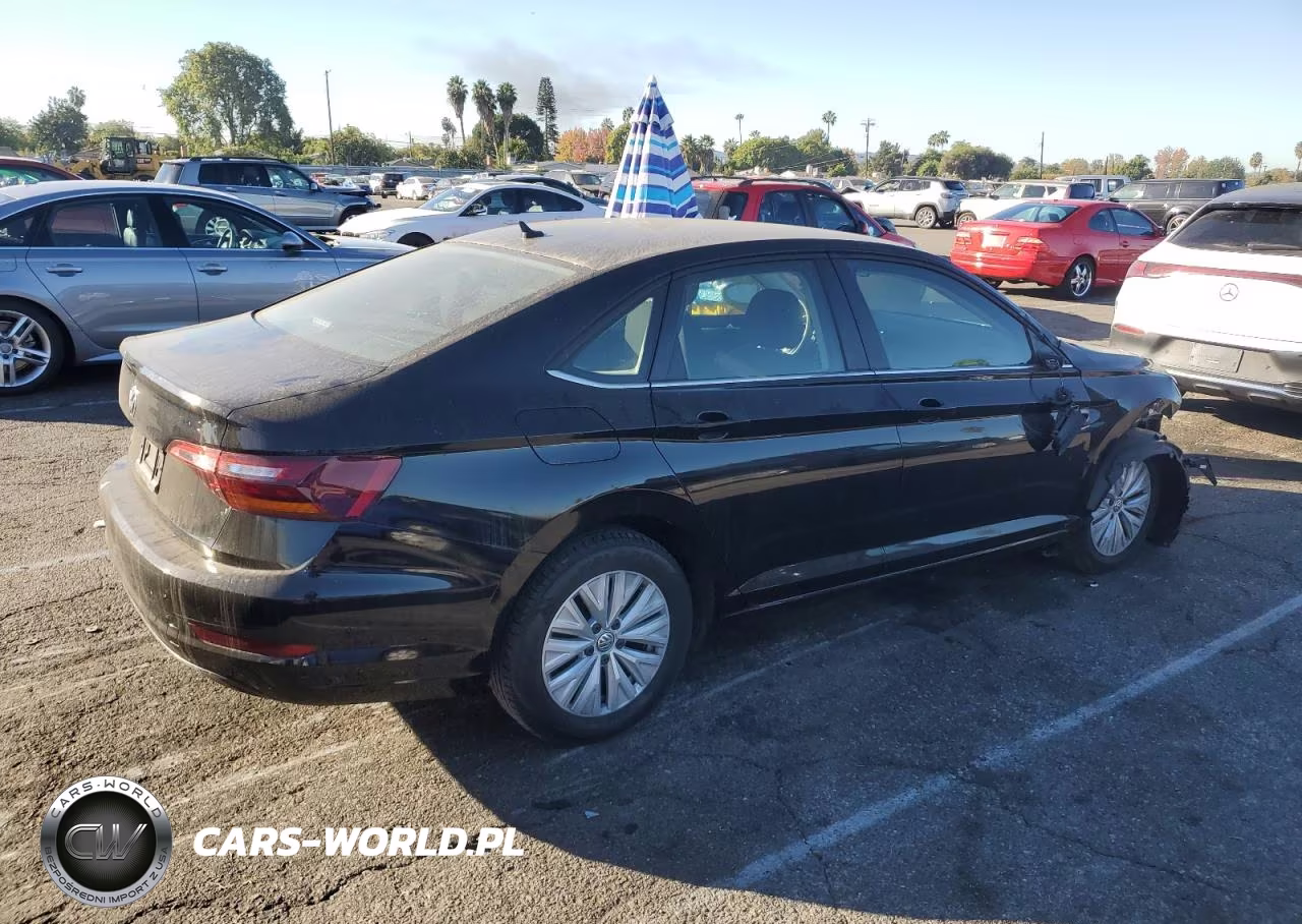 2019 Volkswagen Jetta S VIN:3VWC57BU7KM115876 - 3
