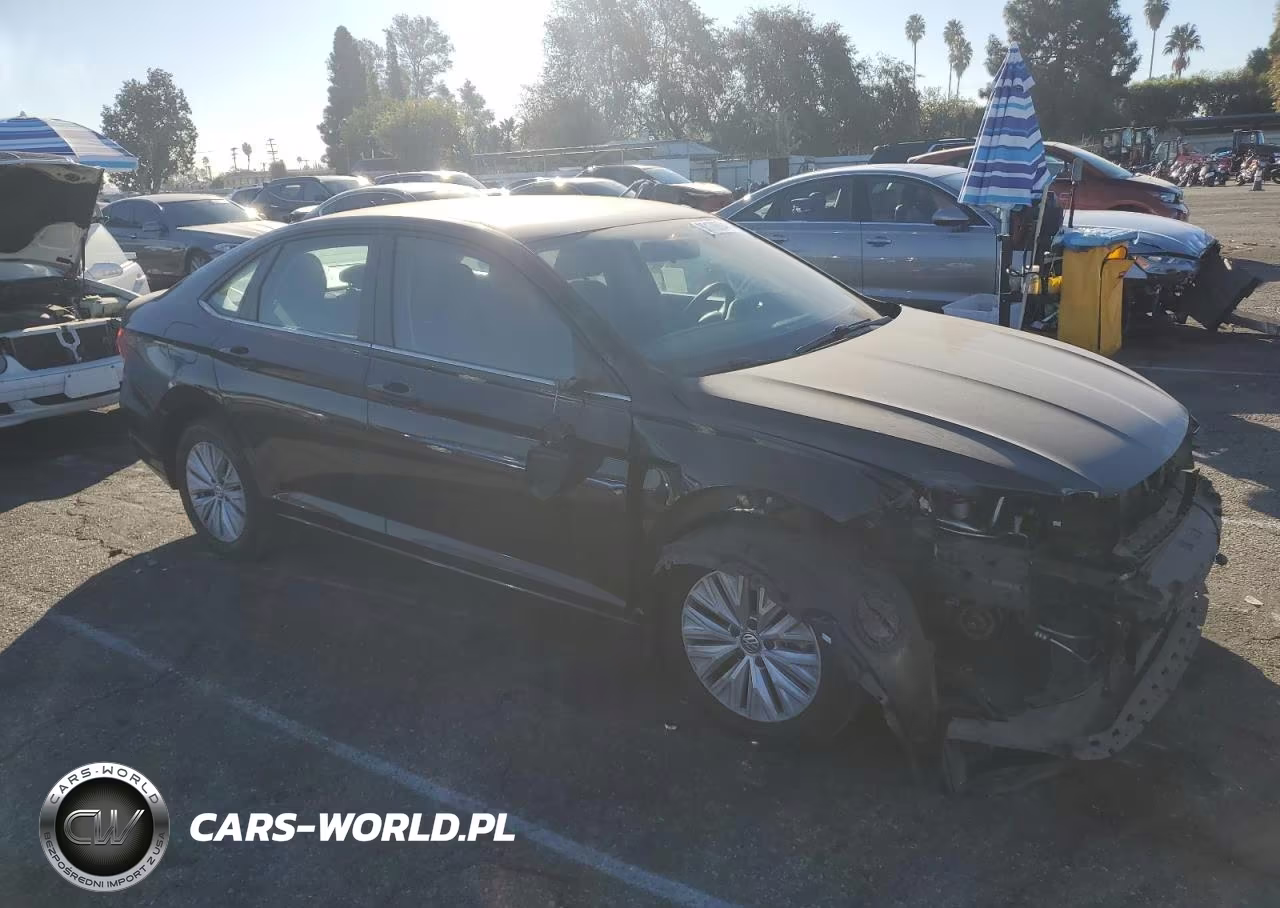 2019 Volkswagen Jetta S VIN:3VWC57BU7KM115876 - 4