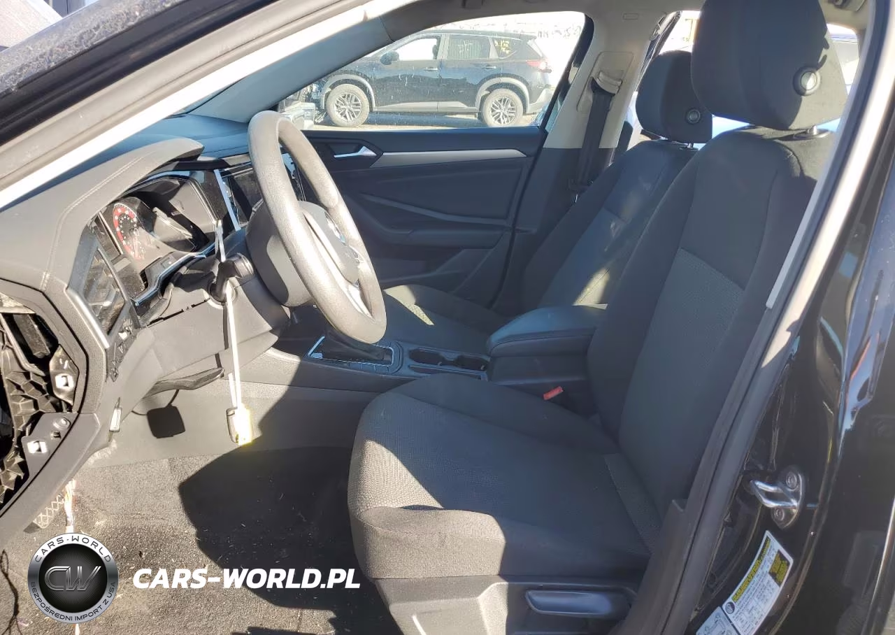 2019 Volkswagen Jetta S VIN:3VWC57BU7KM115876 - 7