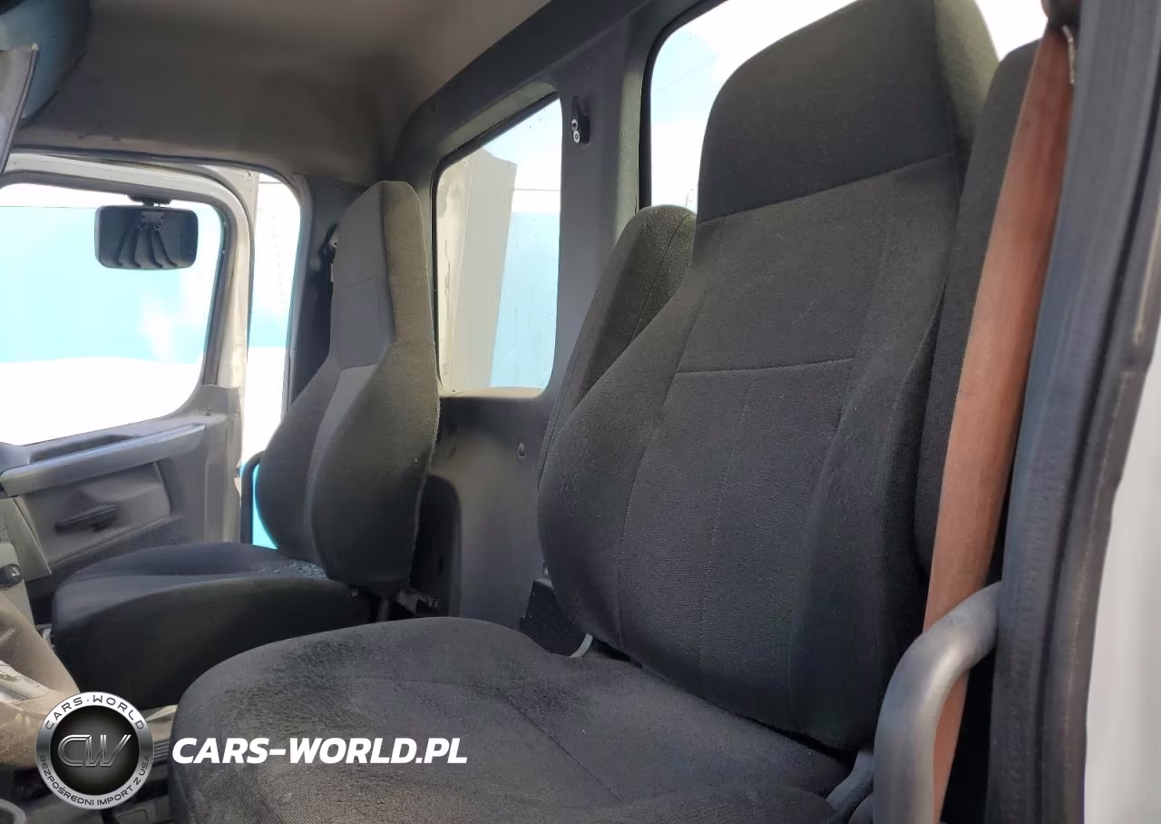 2018 Freightliner Cascadia 126 VIN:3AKJHLDV1JSJT7952 - 6