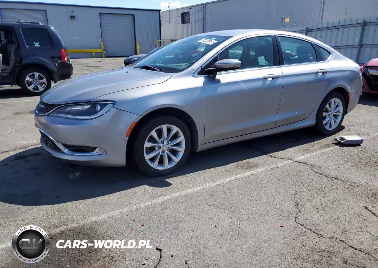 2016 Chrysler 200 C