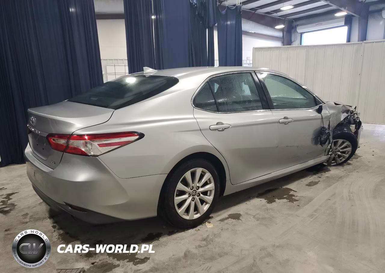 2019 Toyota Camry Le VIN:4T1B11HK5KU792204 - 3