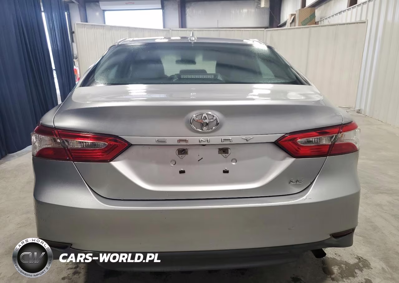 2019 Toyota Camry Le VIN:4T1B11HK5KU792204 - 6