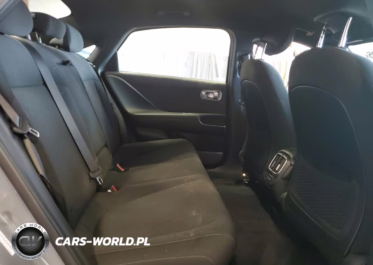 2024 Hyundai Ioniq 6 Se VIN:KMHM24AA4RA070453 - 10