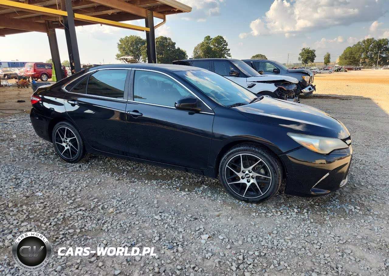 2016 Toyota Camry Se VIN:4T1BF1FK3GU197427 - 4