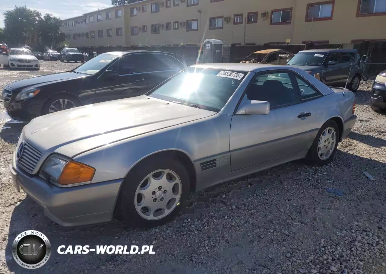 MERCEDES-BENZ