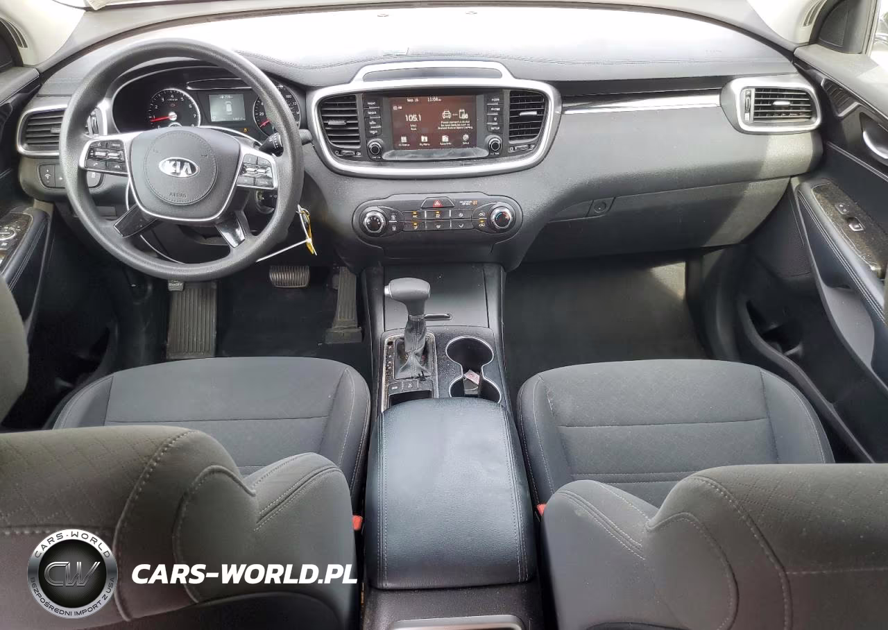 2019 Kia Sorento L VIN:5XYPGDA30KG573844 - 8