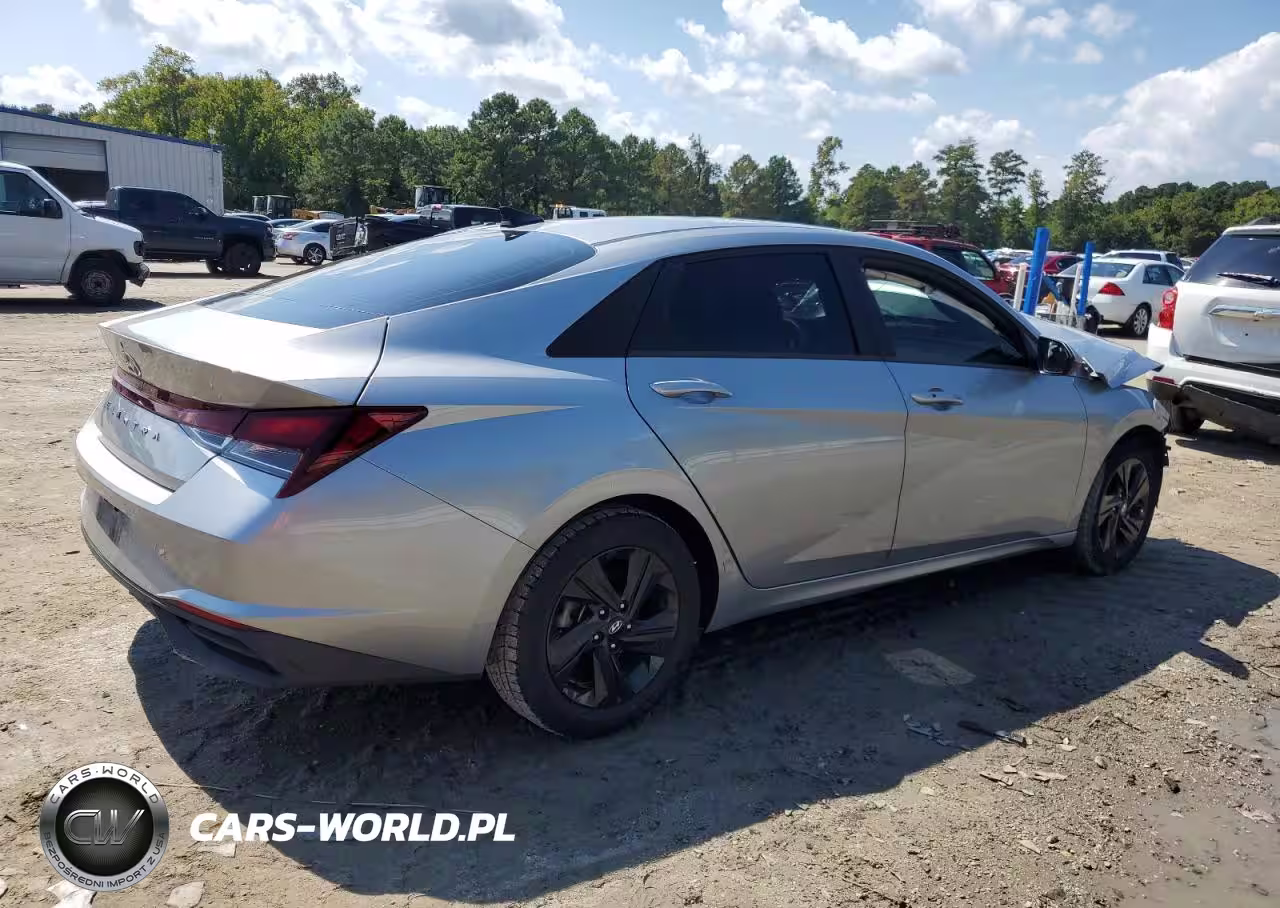 2022 Hyundai Elantra Sel VIN:5NPLM4AG6NH085909 - 3