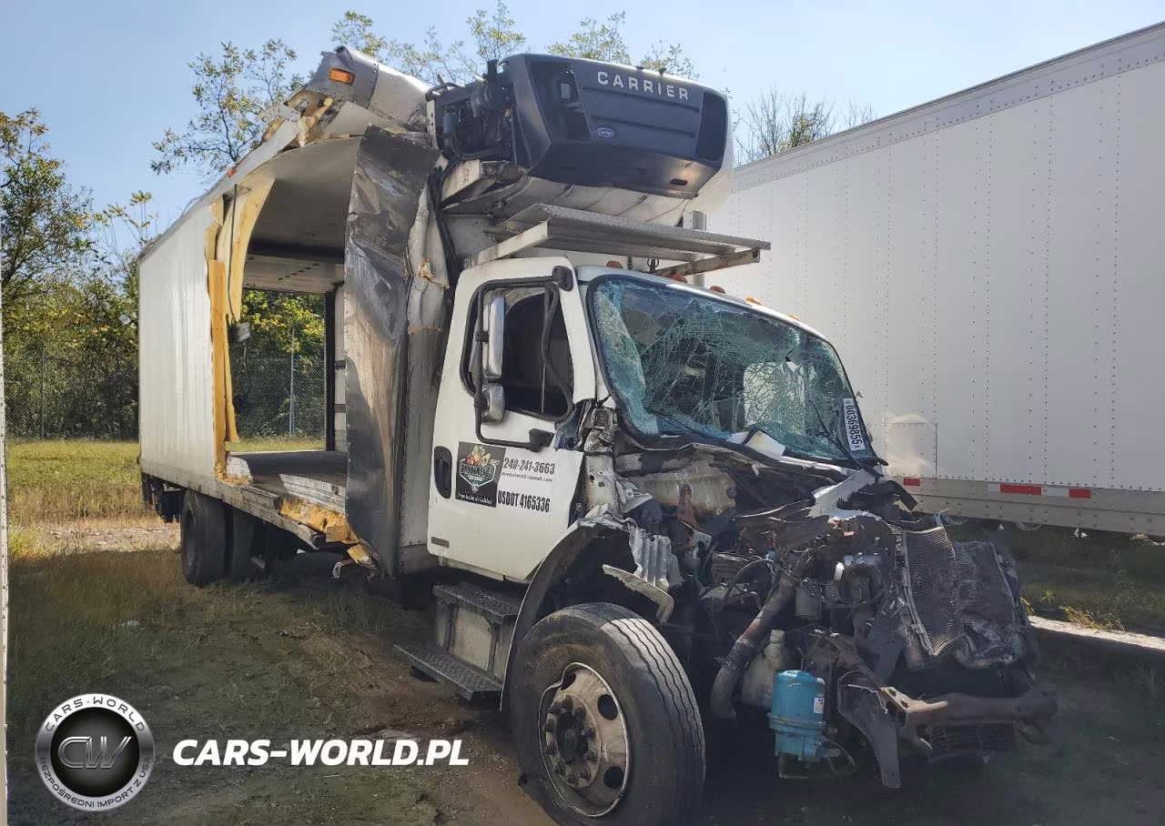 2011 Freightliner Business Class M2 Refrigerated Box Truck