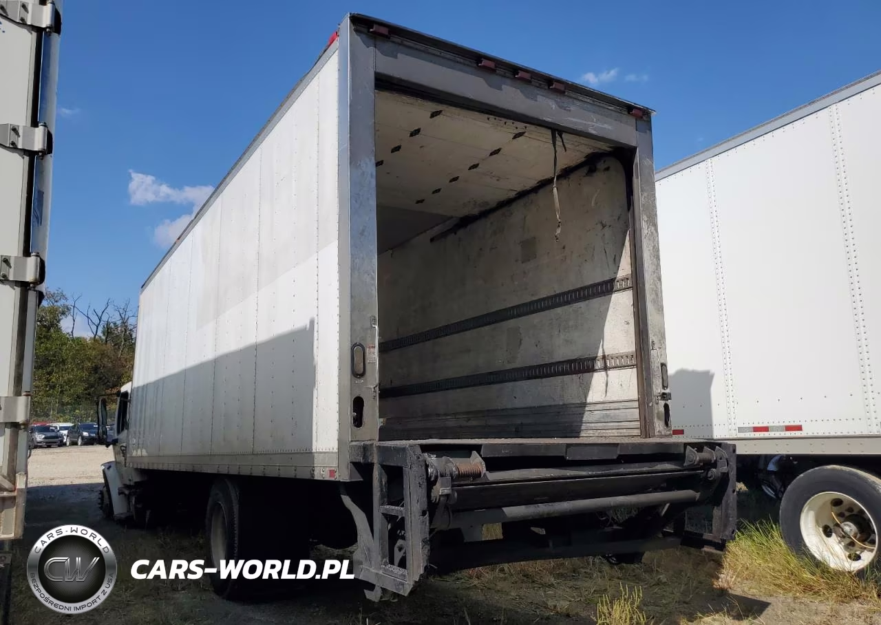 2011 Freightliner Business Class M2 Refrigerated Box Truck VIN:1FVACWDT7BDBD8040 - 3