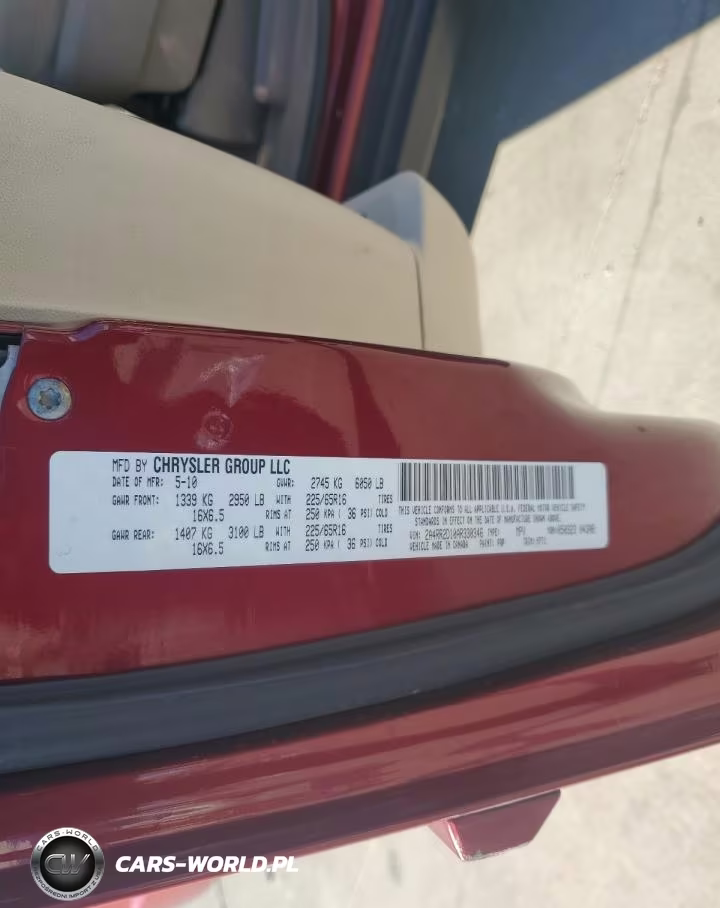 2010 Chrysler Town & Country Lx VIN:2A4RR2D10AR330346 - 13