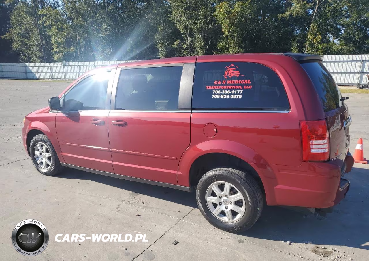 2010 Chrysler Town & Country Lx VIN:2A4RR2D10AR330346 - 2