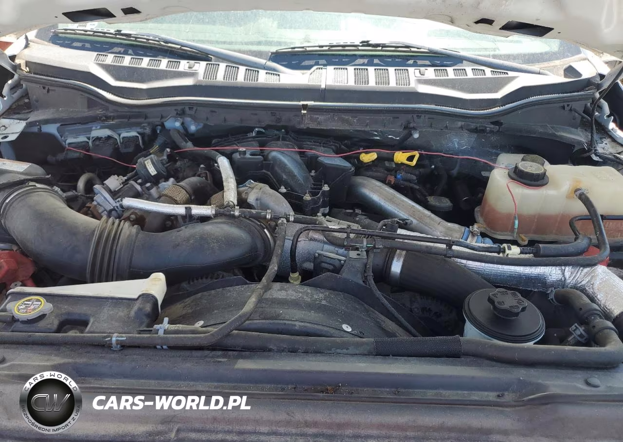 2018 Ford F550 Super Duty VIN:1FDUF5HT2JEC18467 - 11