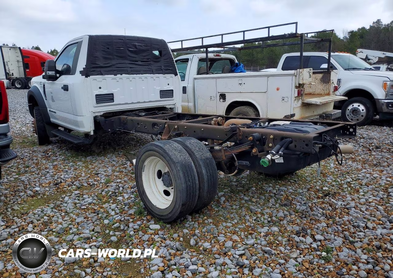 2018 Ford F550 Super Duty VIN:1FDUF5HT2JEC18467 - 2