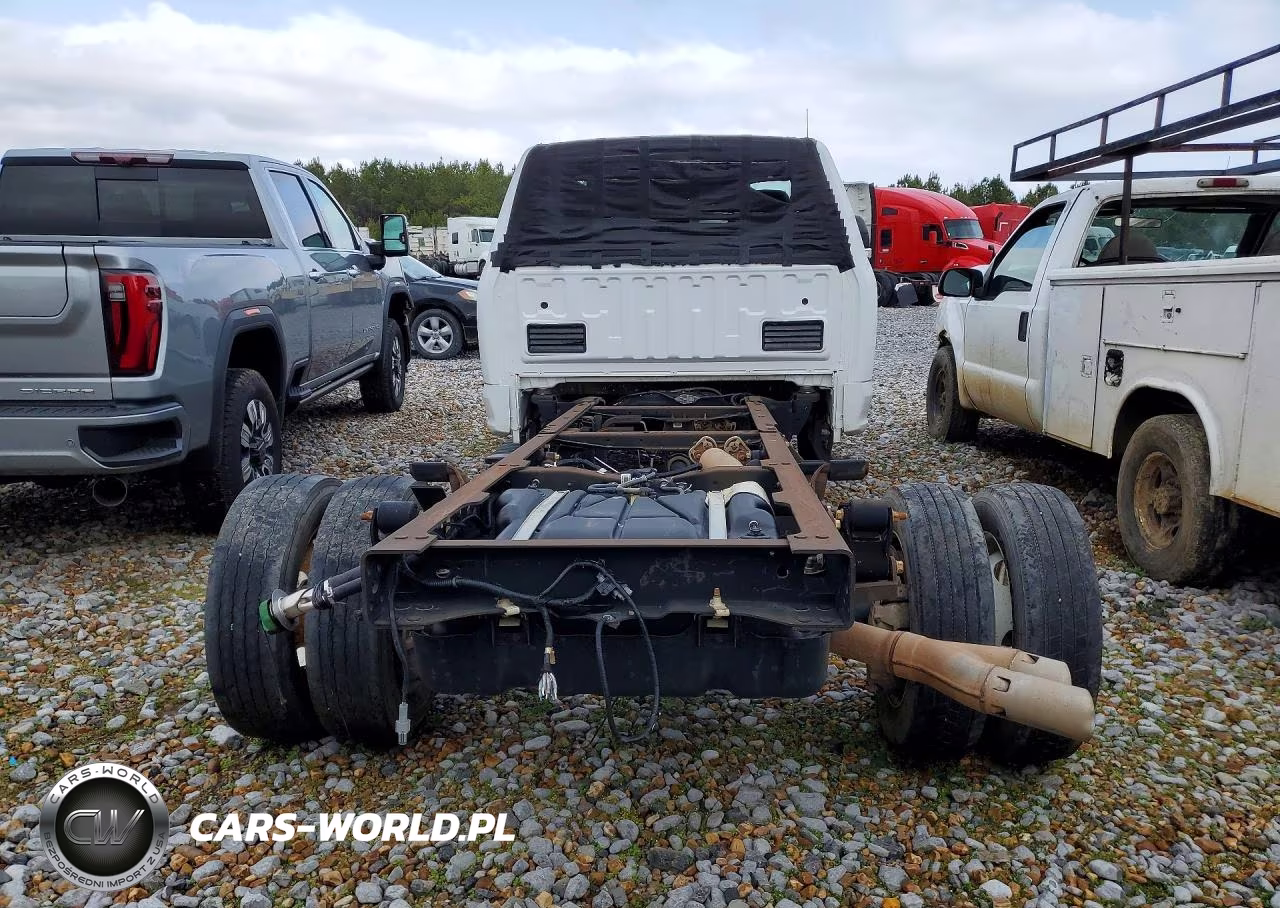 2018 Ford F550 Super Duty VIN:1FDUF5HT2JEC18467 - 6