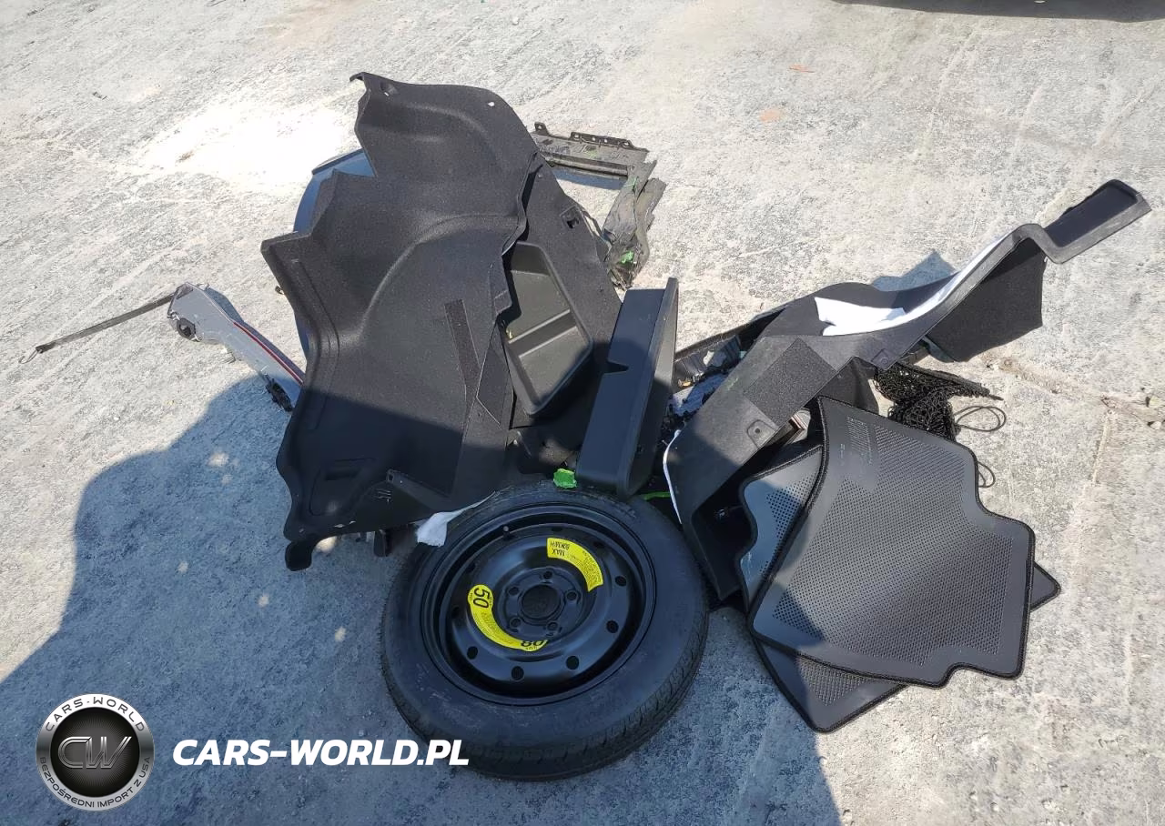 2025 Hyundai Elantra Sel VIN:KMHLS4DG1SU911452 - 12