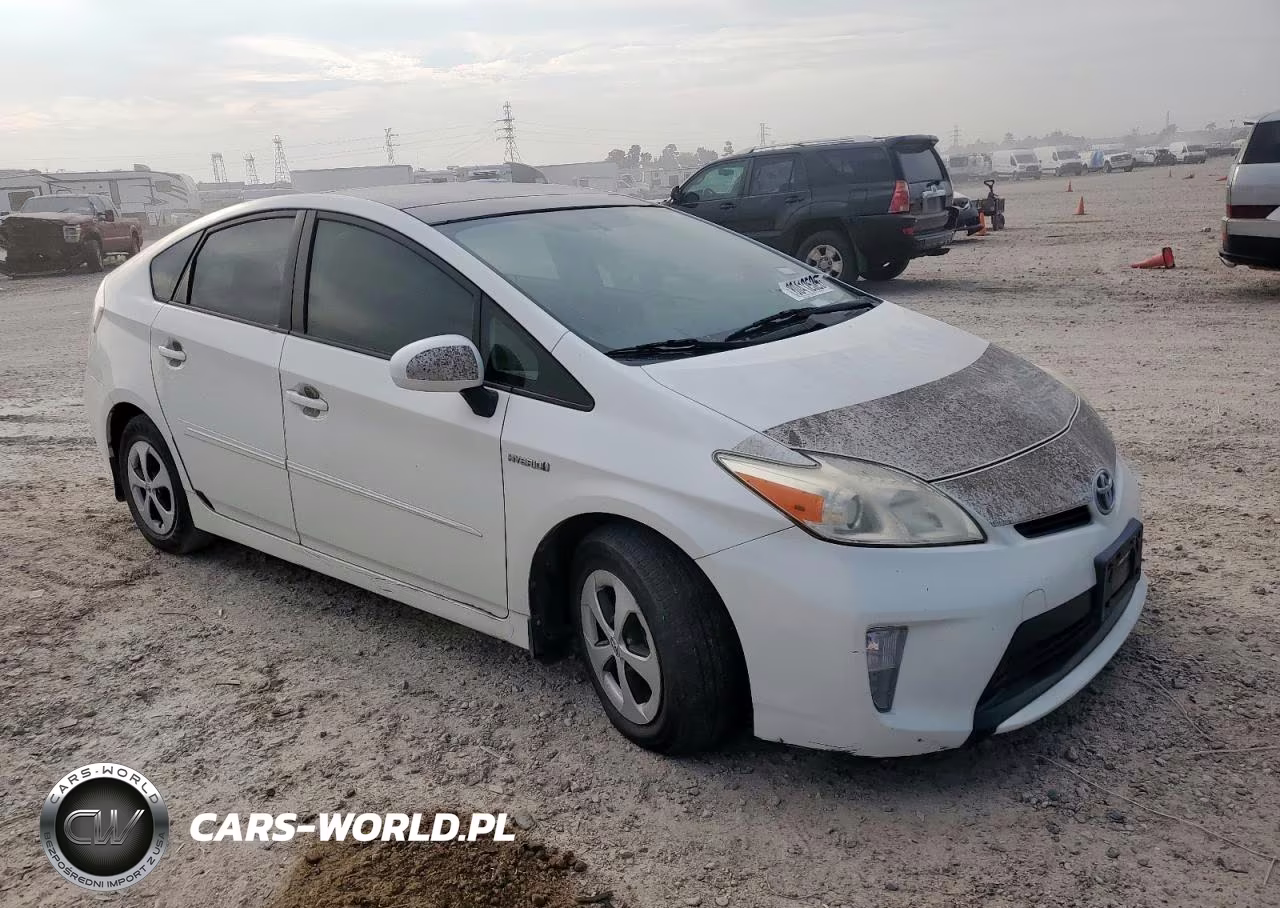 2013 Toyota Prius VIN:JTDKN3DU4D1642455 - 4