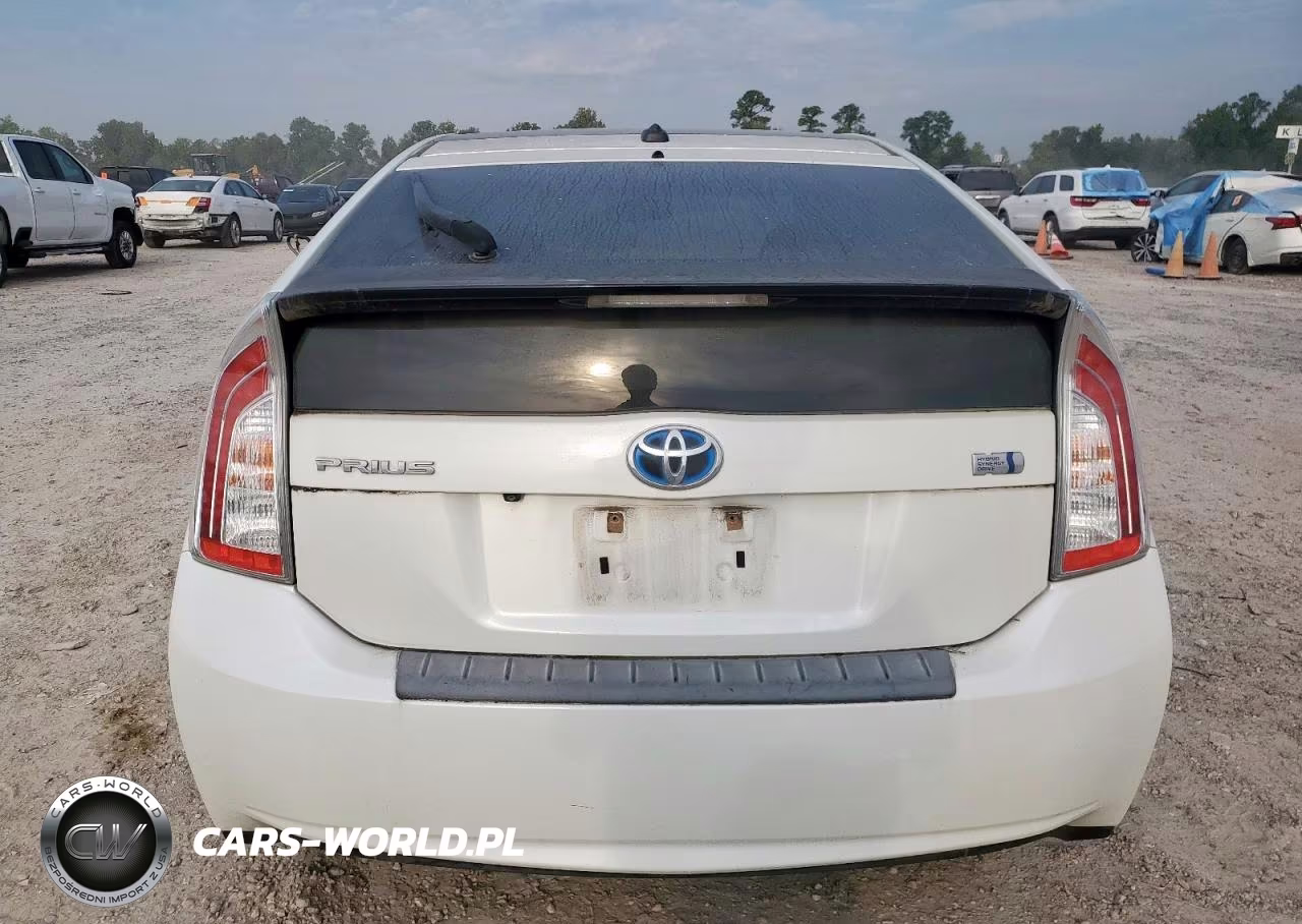 2013 Toyota Prius VIN:JTDKN3DU4D1642455 - 6
