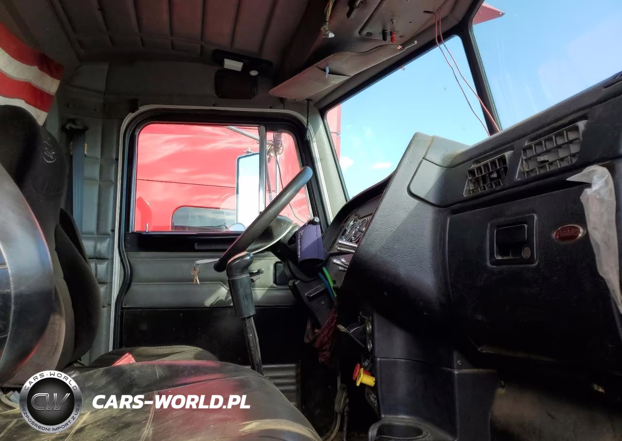 2003 Peterbilt 378 Semi Truck VIN:2XPFD89XX3M803608 - 5