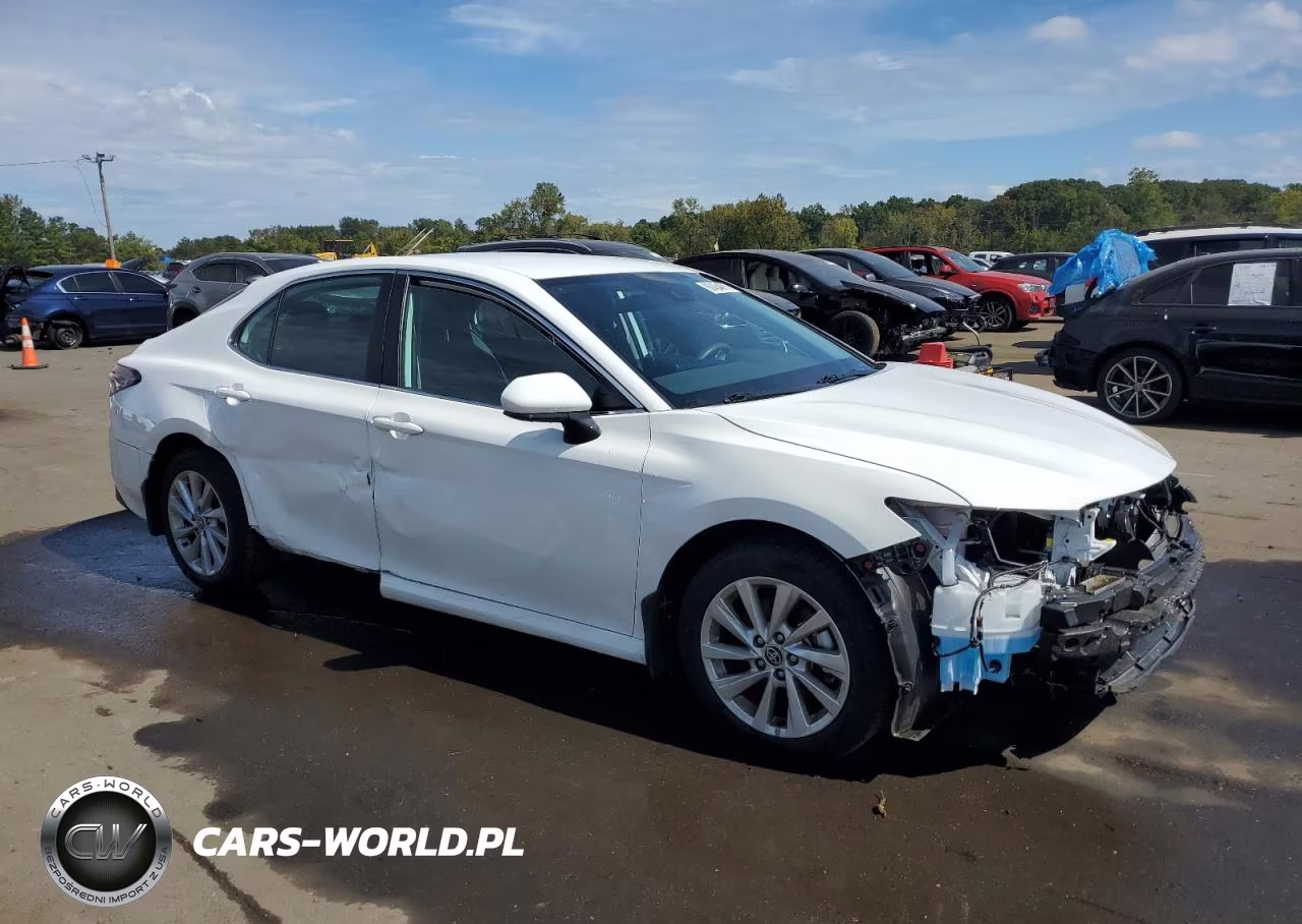 2024 Toyota Camry Le VIN:4T1C11AK6RU203962 - 4